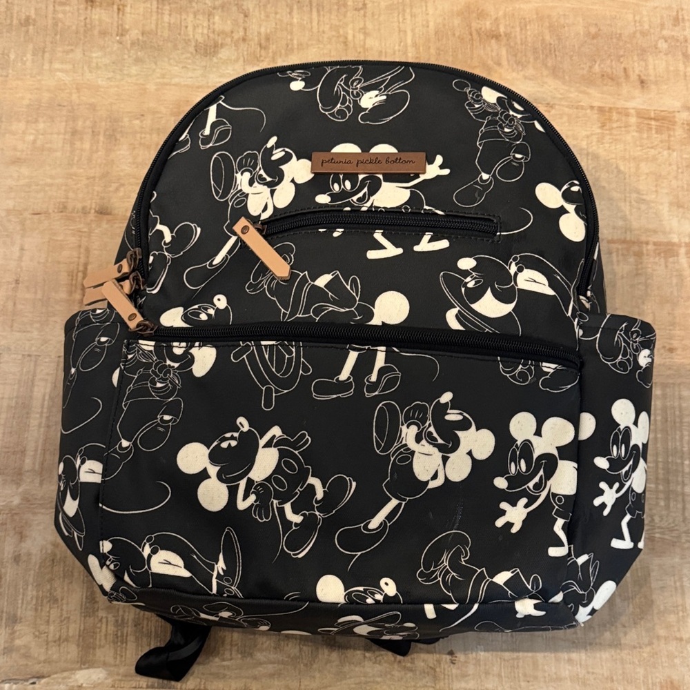 Petunia pickle bottom backpack - Picture 1 of 15